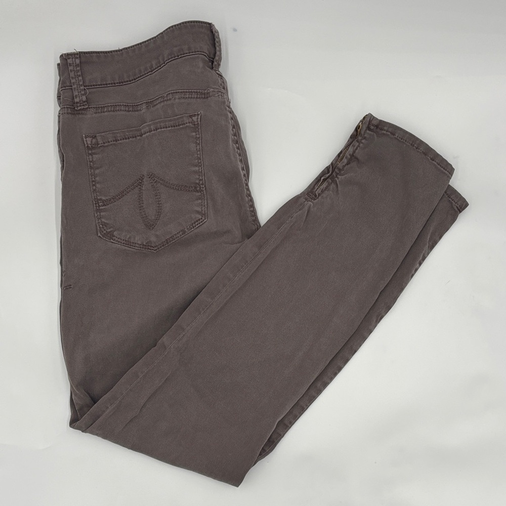 Level 99 Straight Leg Distressed Jeans